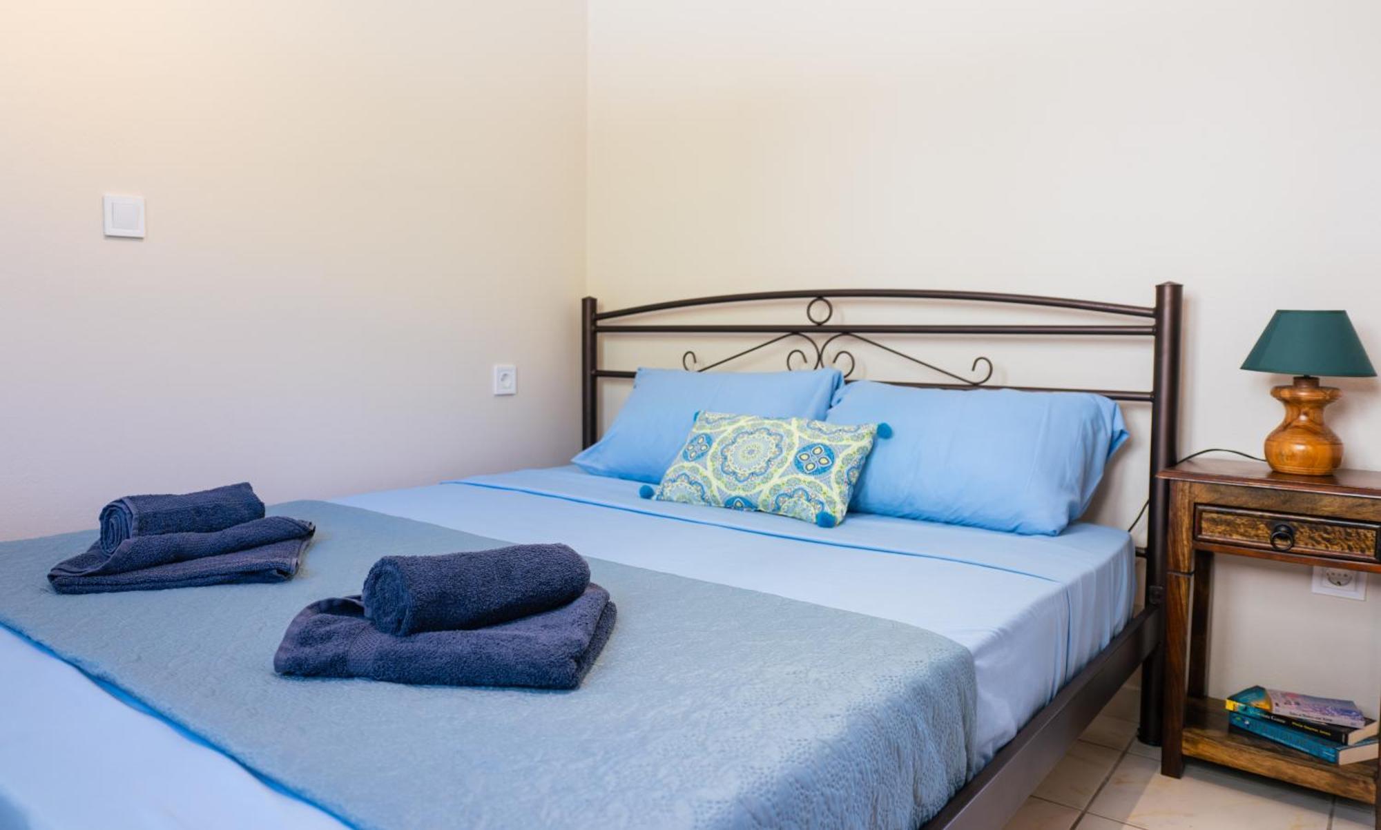 Apaggio Di Argostoli Apartments - Private Parking & Sea View Room photo