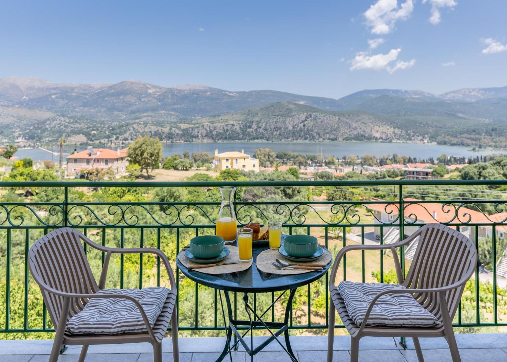 Apaggio Di Argostoli Apartments - Private Parking & Sea View Exterior photo